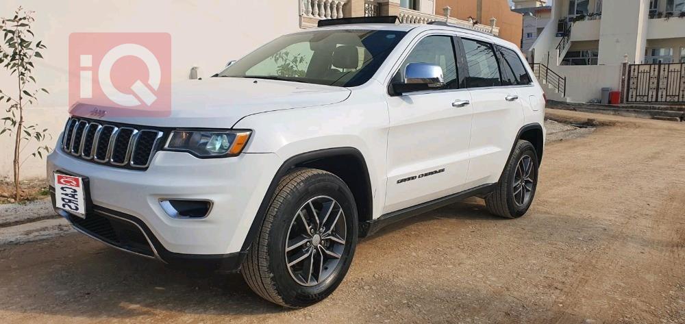 جيب جراند شيروكي